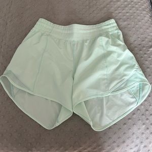 Lululemon HR 4in mint moment